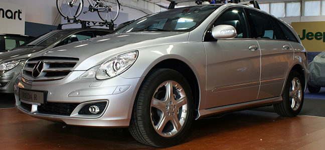 6 Questions to Ask Before Getting Car Window Tinting